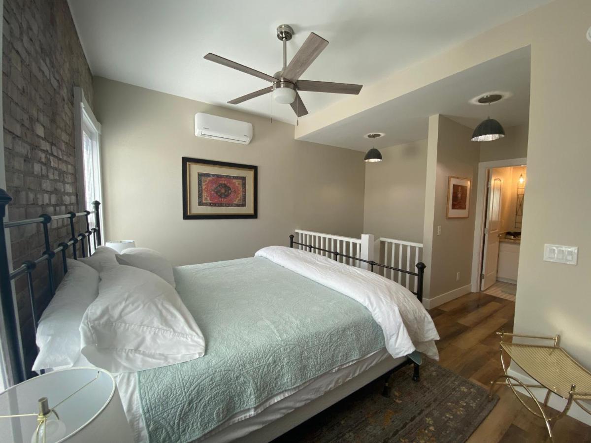 Bisbee Brownstone Suites エクステリア 写真