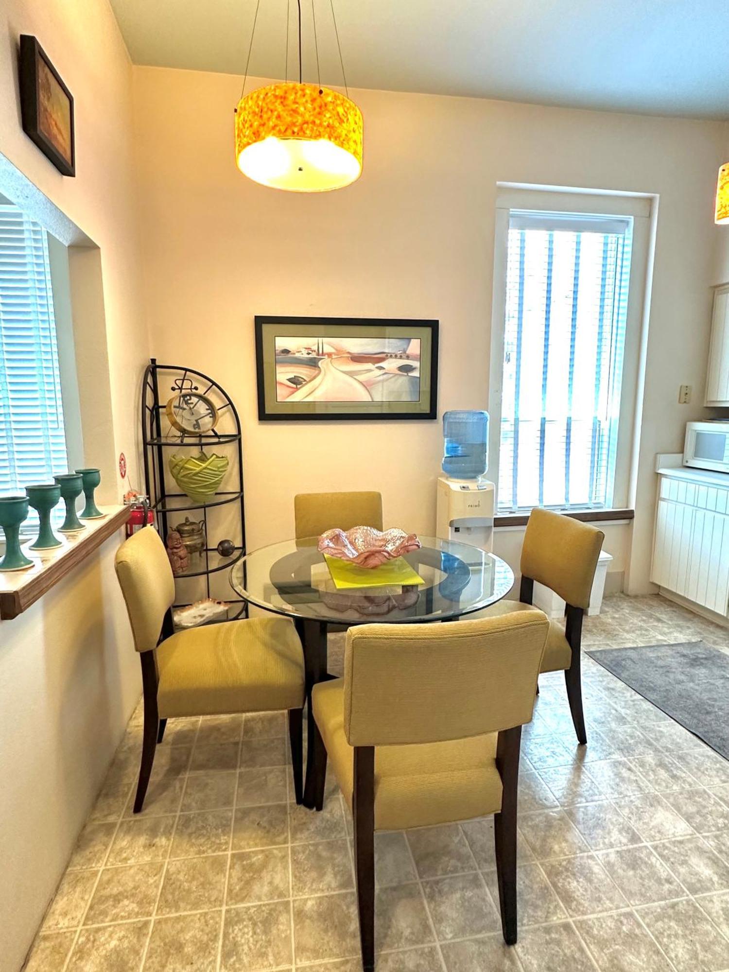 Bisbee Brownstone Suites エクステリア 写真