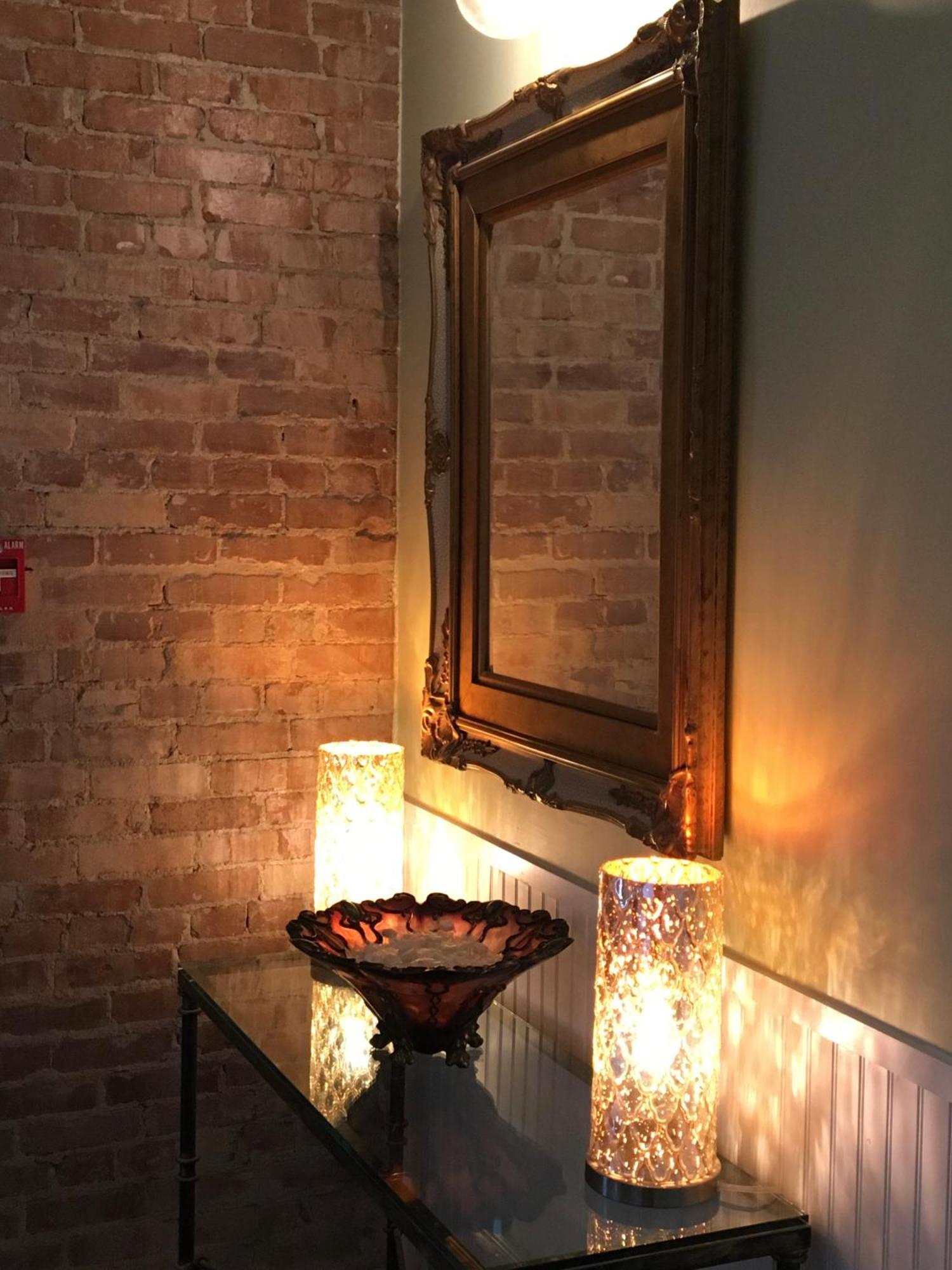 Bisbee Brownstone Suites エクステリア 写真