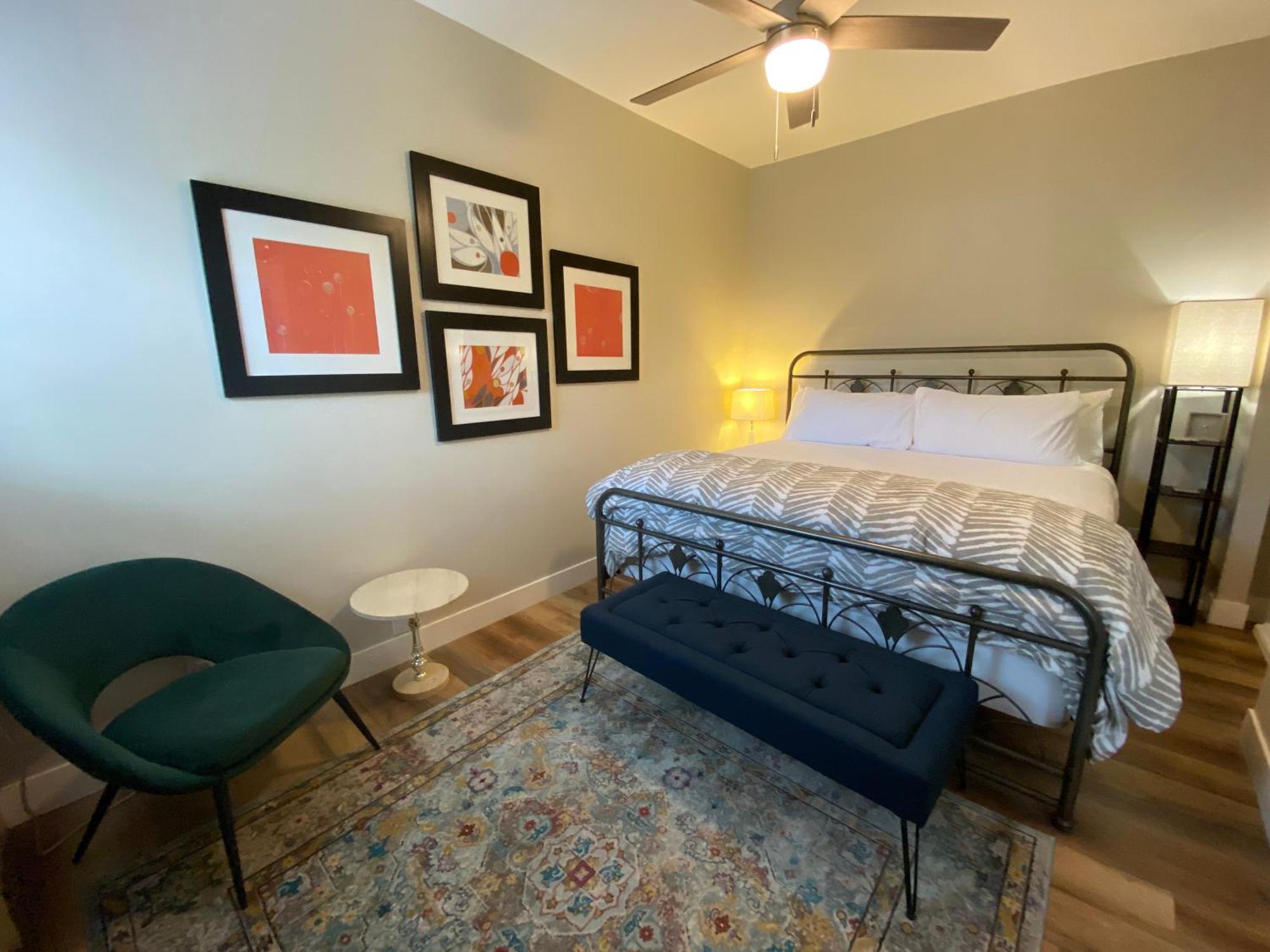 Bisbee Brownstone Suites エクステリア 写真