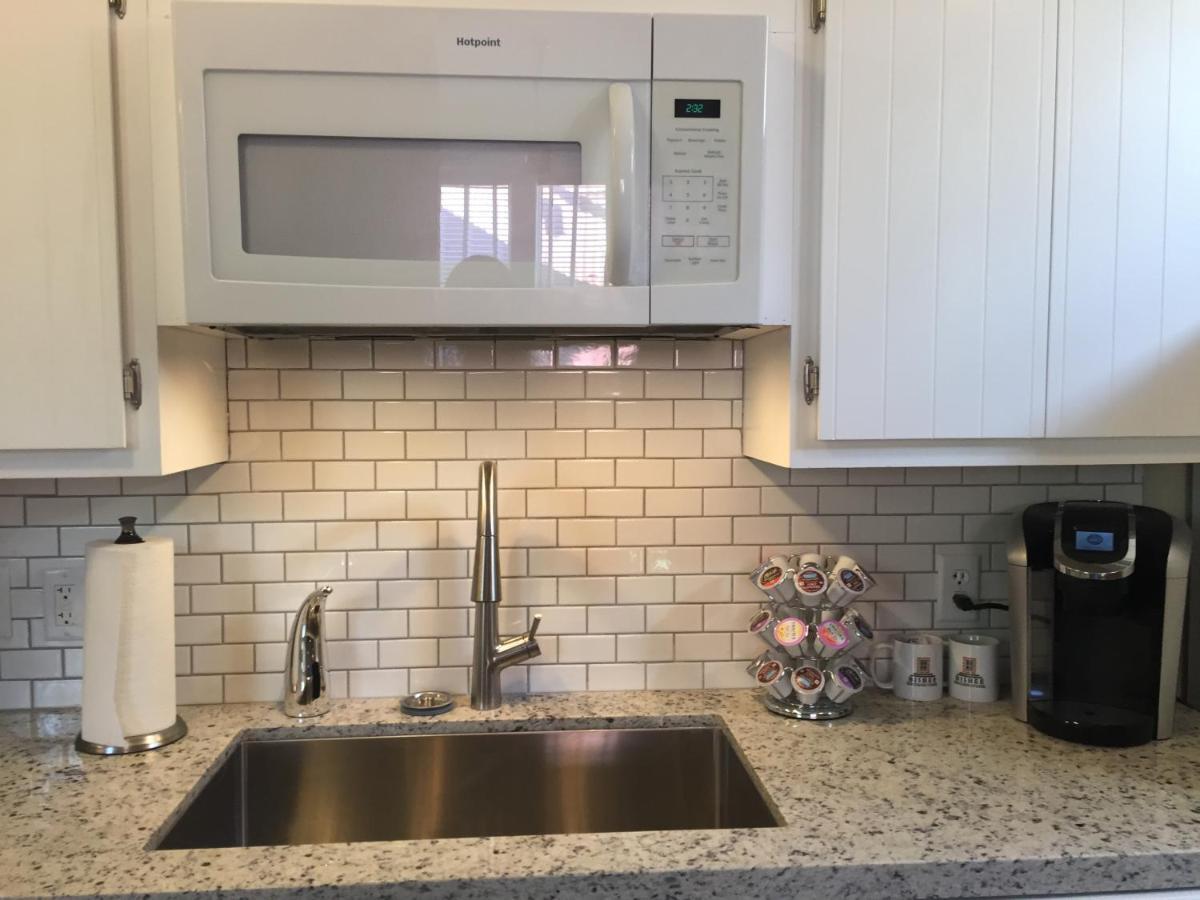 Bisbee Brownstone Suites エクステリア 写真